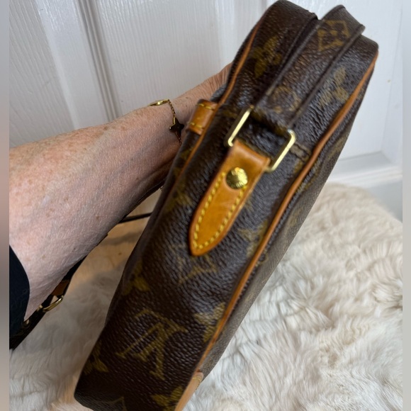 LOUIS VUITTON MONOGRAM DANUBE LEATHER CROSSBODY BAG - Picture 5 of 16